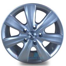 Цена на ZD 768 R15 W6.5 PCD5x114.3 ET40 DIA72.6 silver